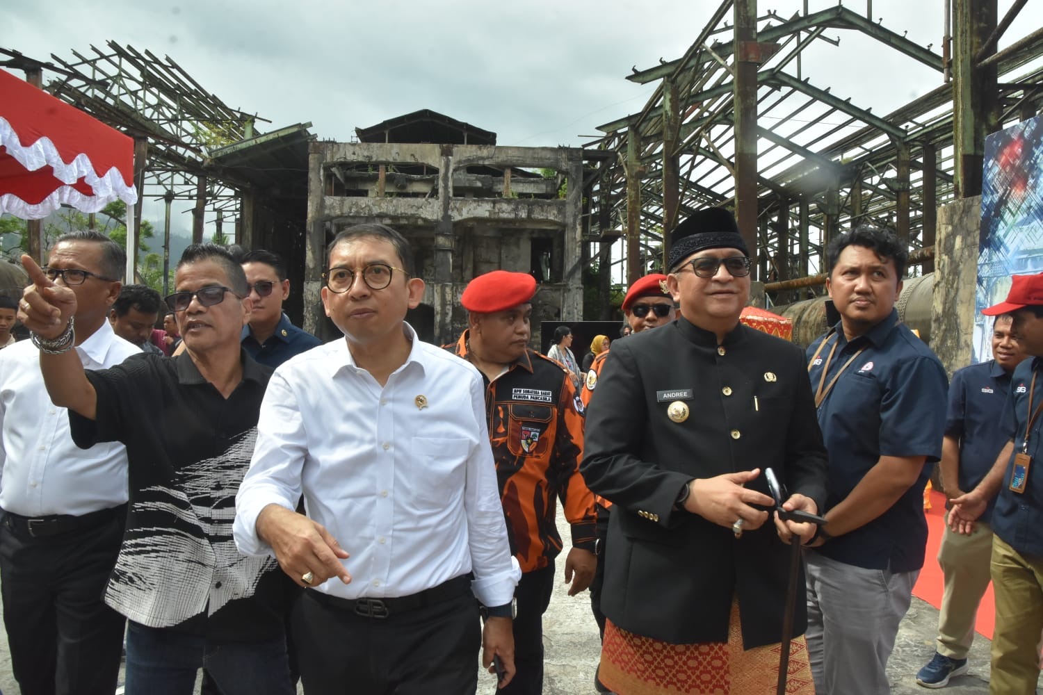 Warisan Budaya Lokal, Fadli Zon dan Andree Algamar Kunjungi Pabrik Seni Indarung 1