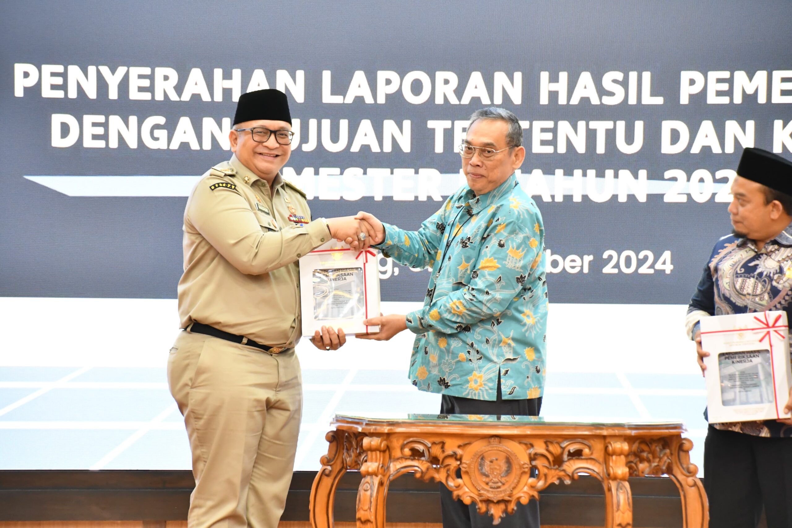 Pemko Padang Terima LHP Program JKN 2023-2024 dari BPK RI